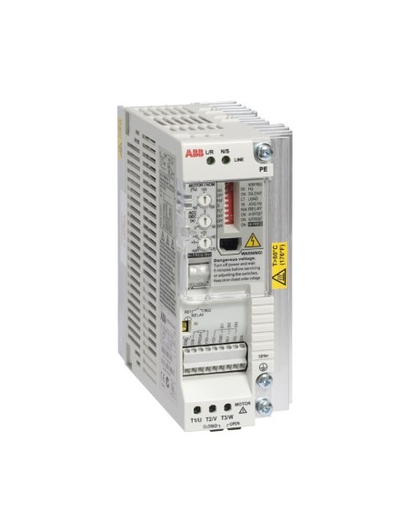 PRZETWORNICA ABB TYP  ACS55-01N-01A4-2 1.4A/0.18kW OBUD.  A 1x220-240/3x220-240V IP20